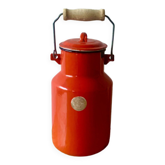 Old red enameled sheet metal milk jug - 2L