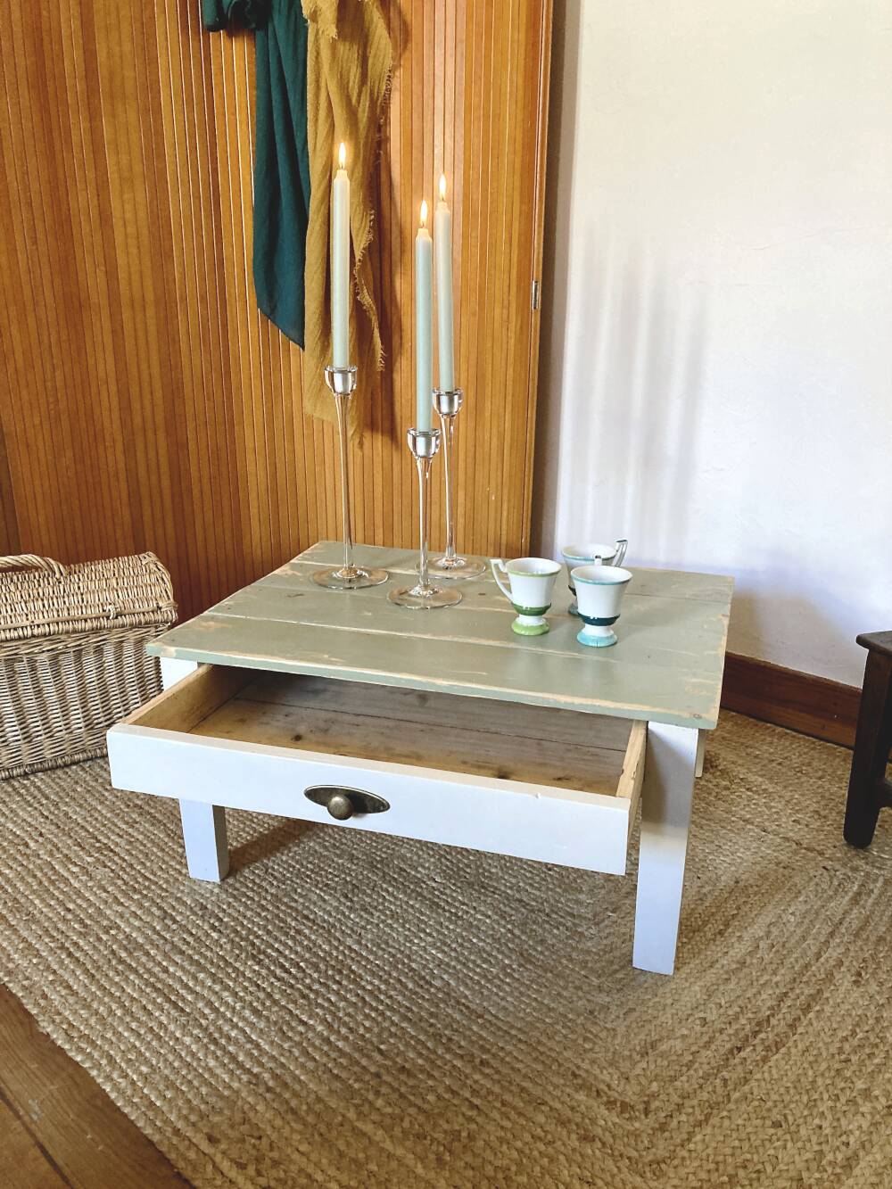 Solid wood coffee table with drawer