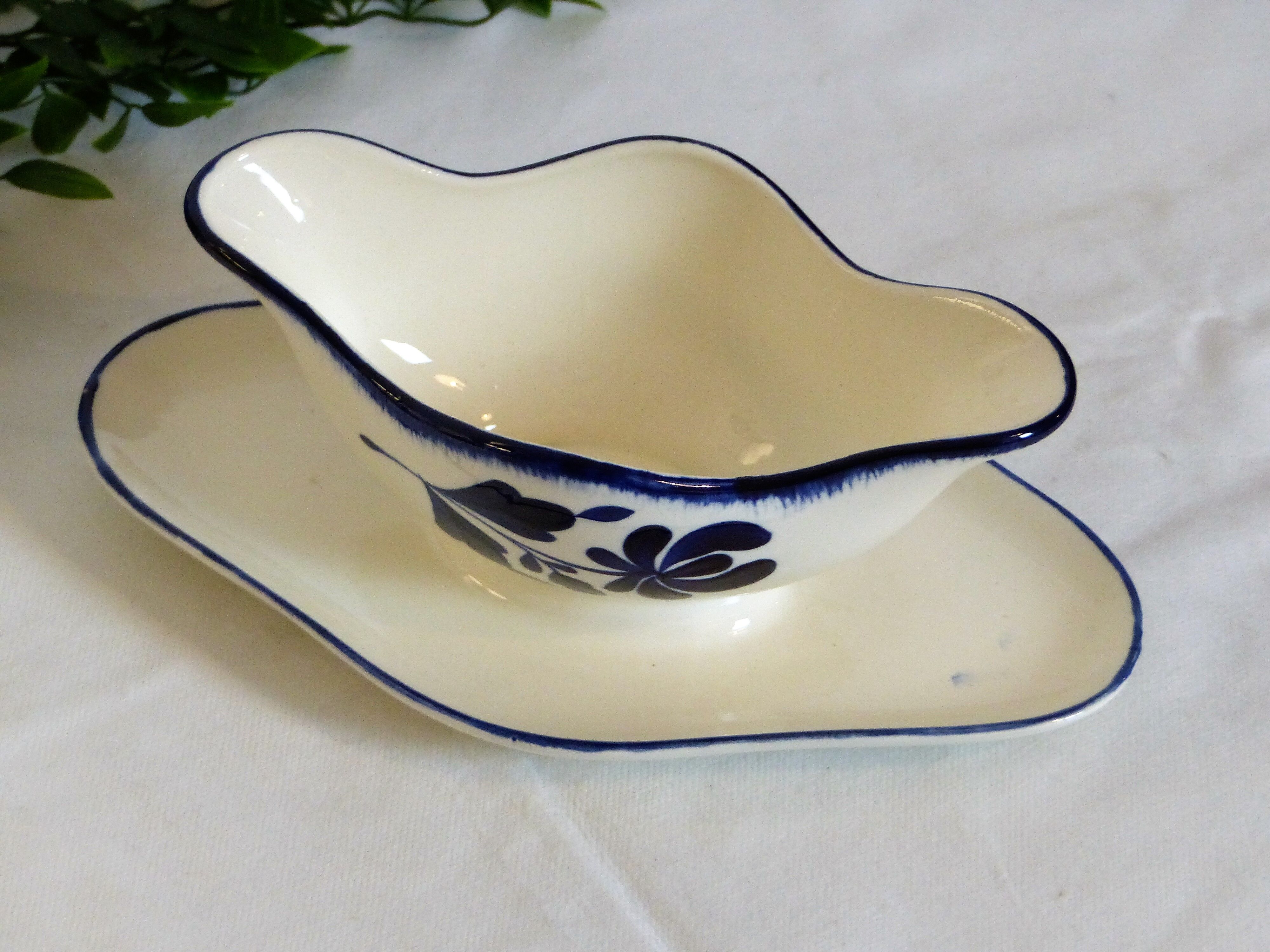 Sauce dish Salins-Les-Bains