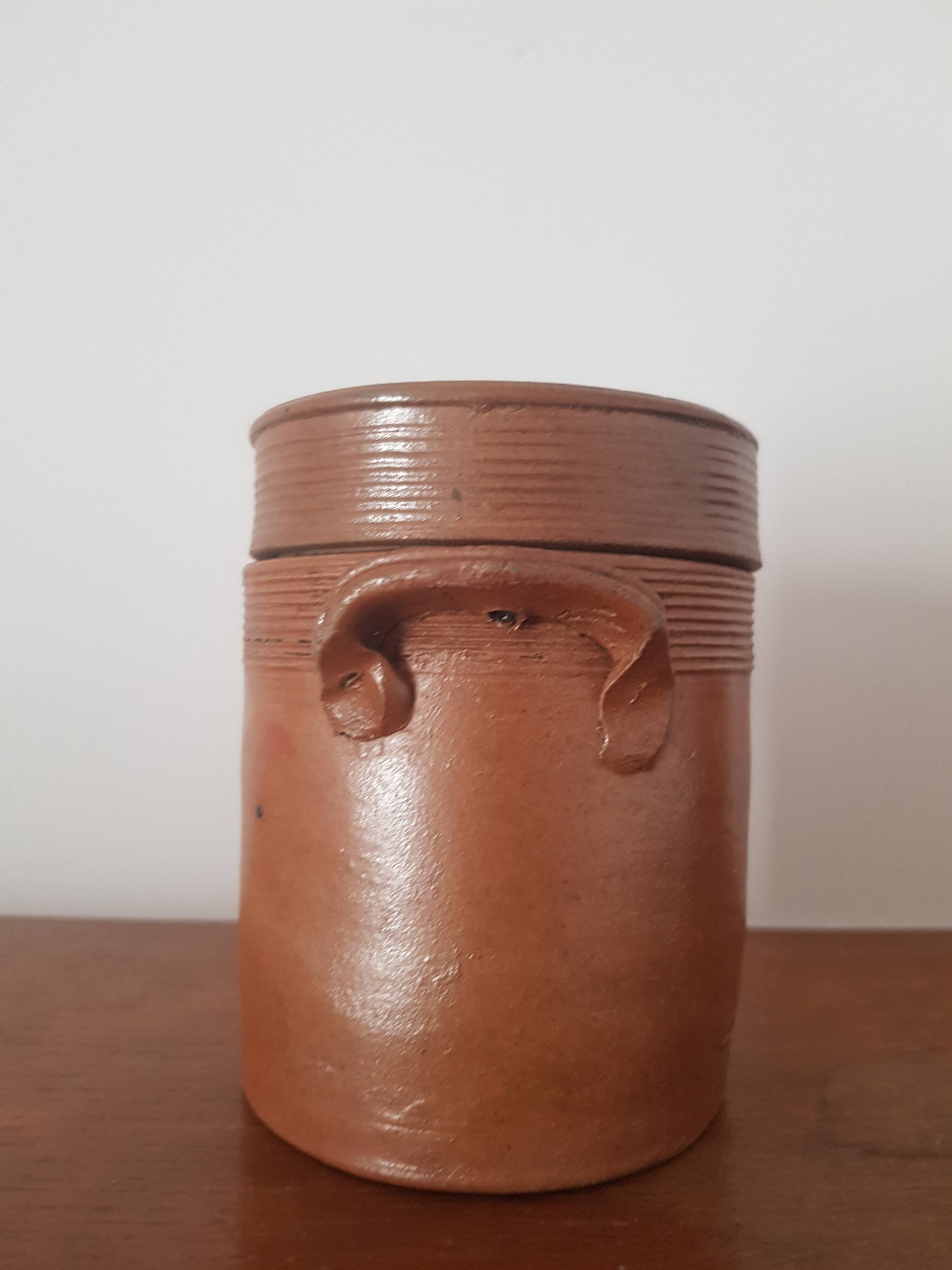 Small vintage pot