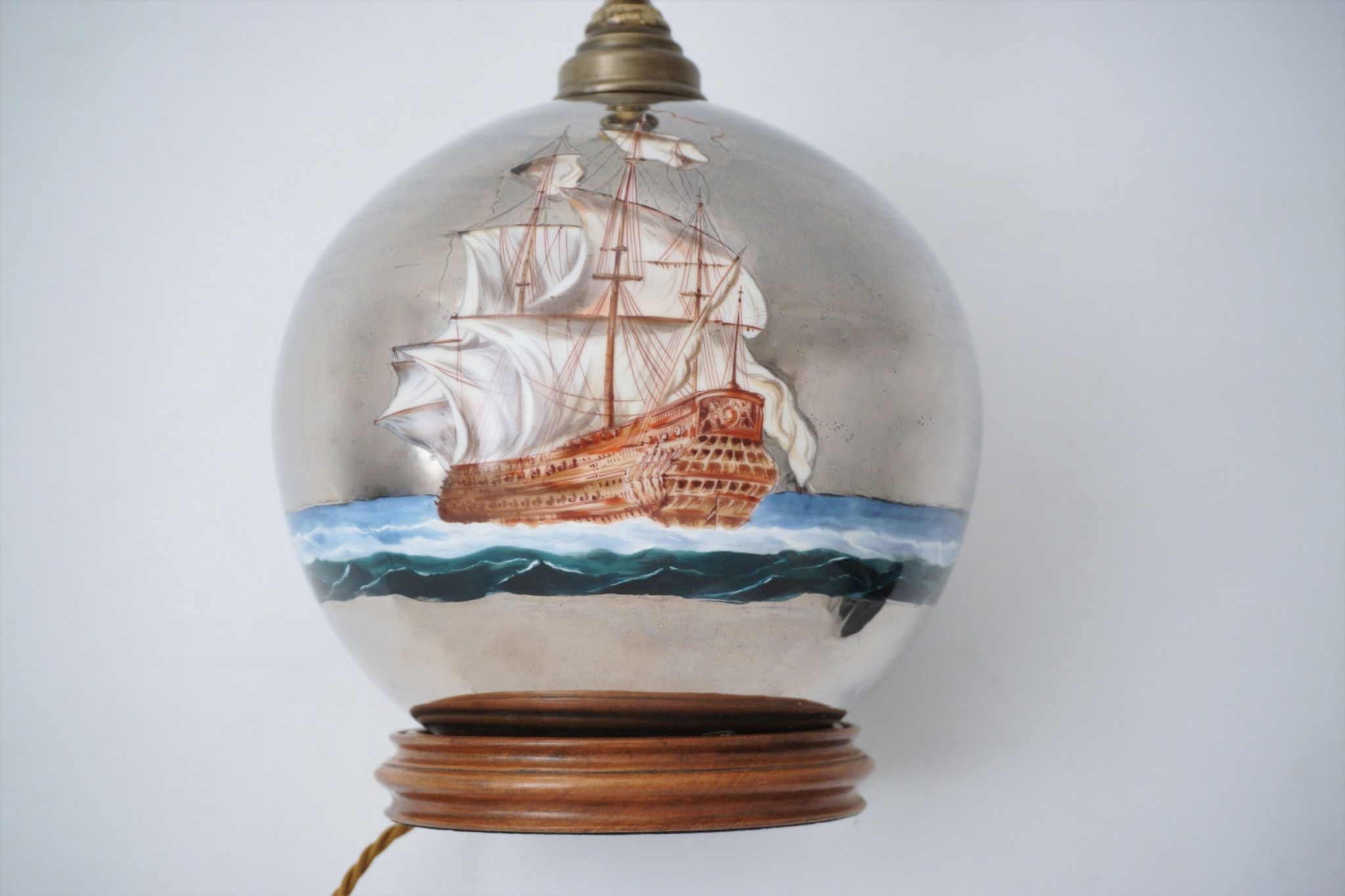 Lampe de table antique en verre mercure, galion et navire, soufflé à la main, années 1920, anglais, recâblé