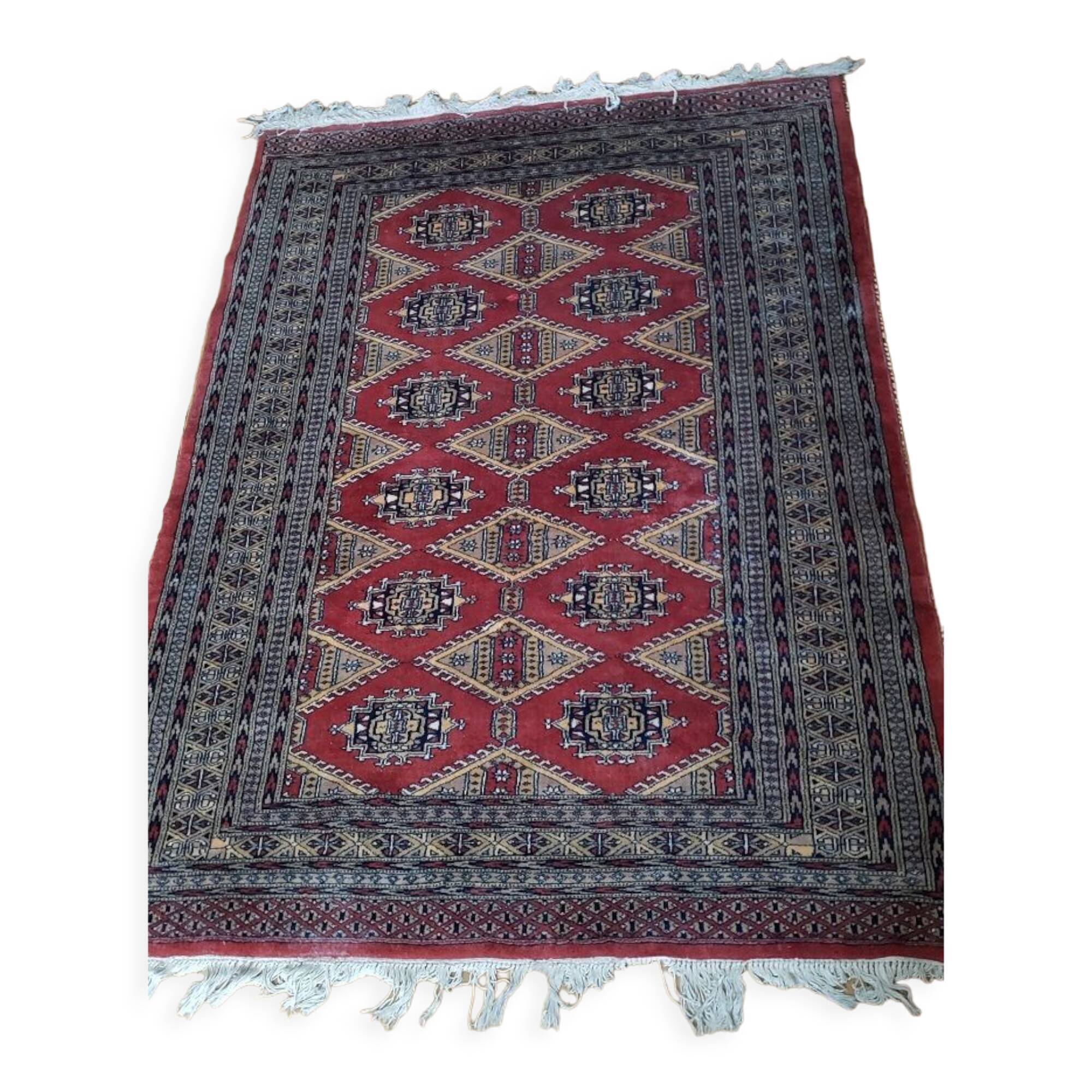 Hand-knotted wool carpet