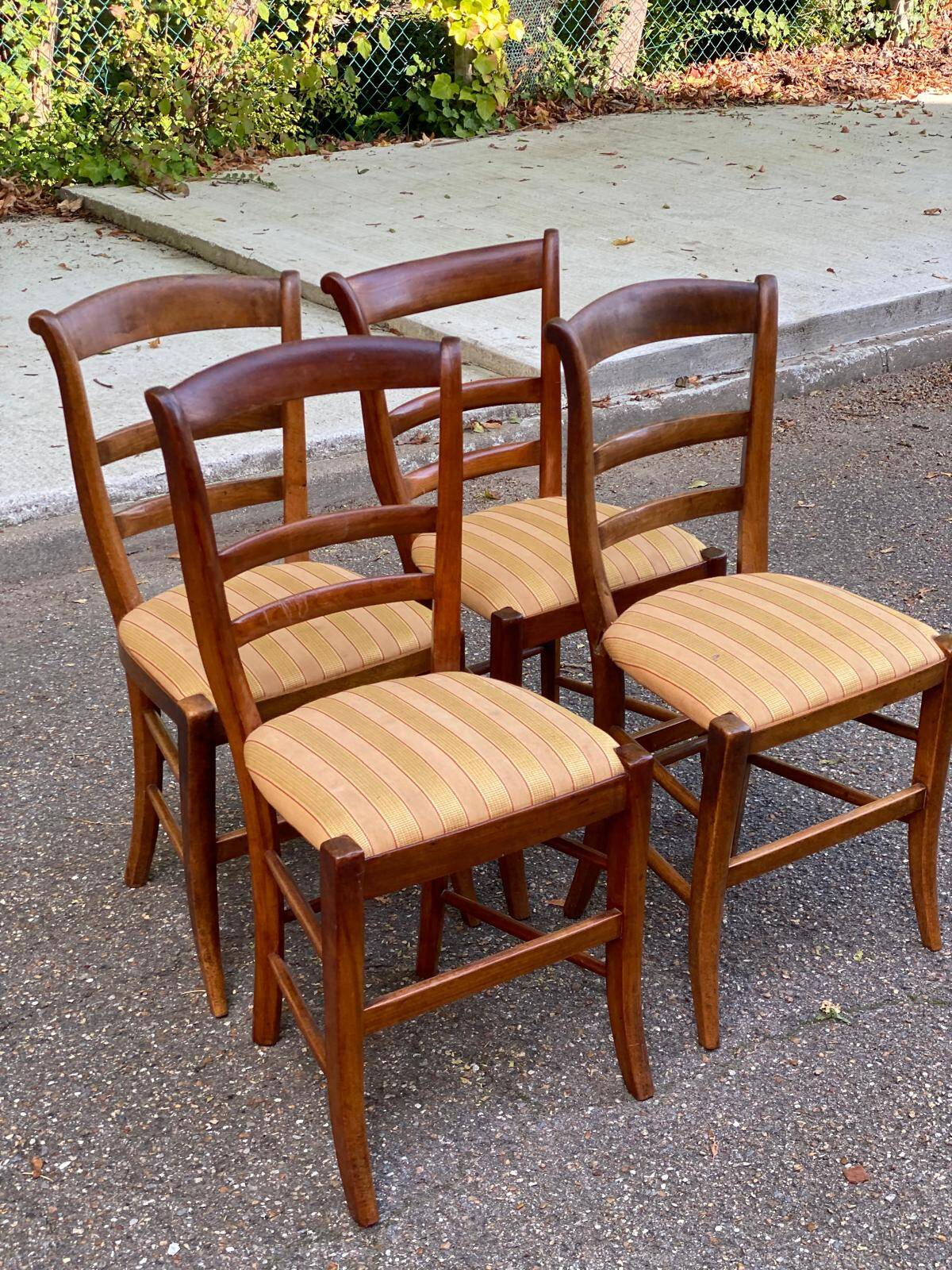 4 solid wood chairs with gold straw fabric from the 19th century