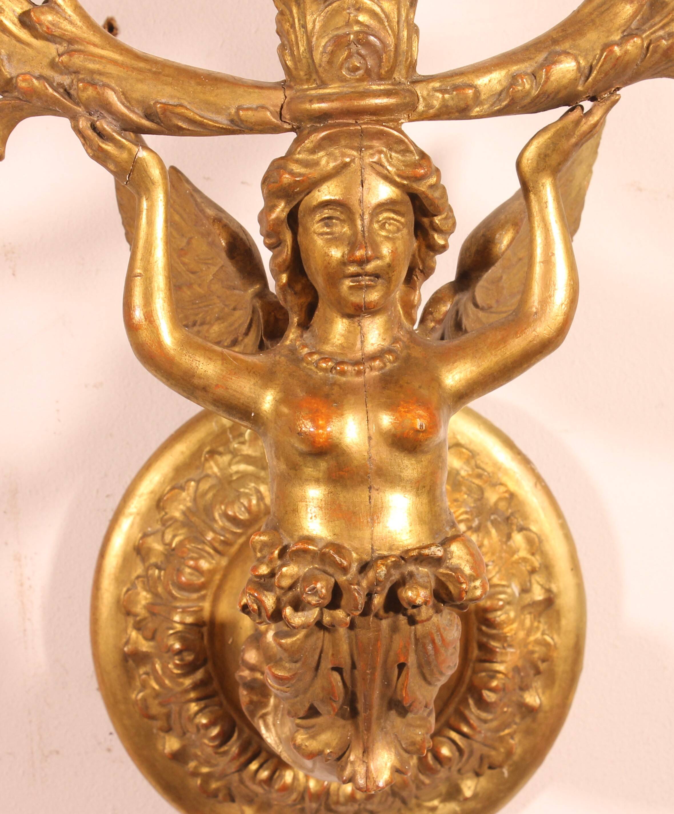 Paire d'appliques en bois doré - Italie- 19° siècle