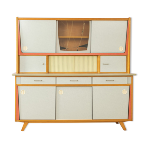armoire de cuisine des