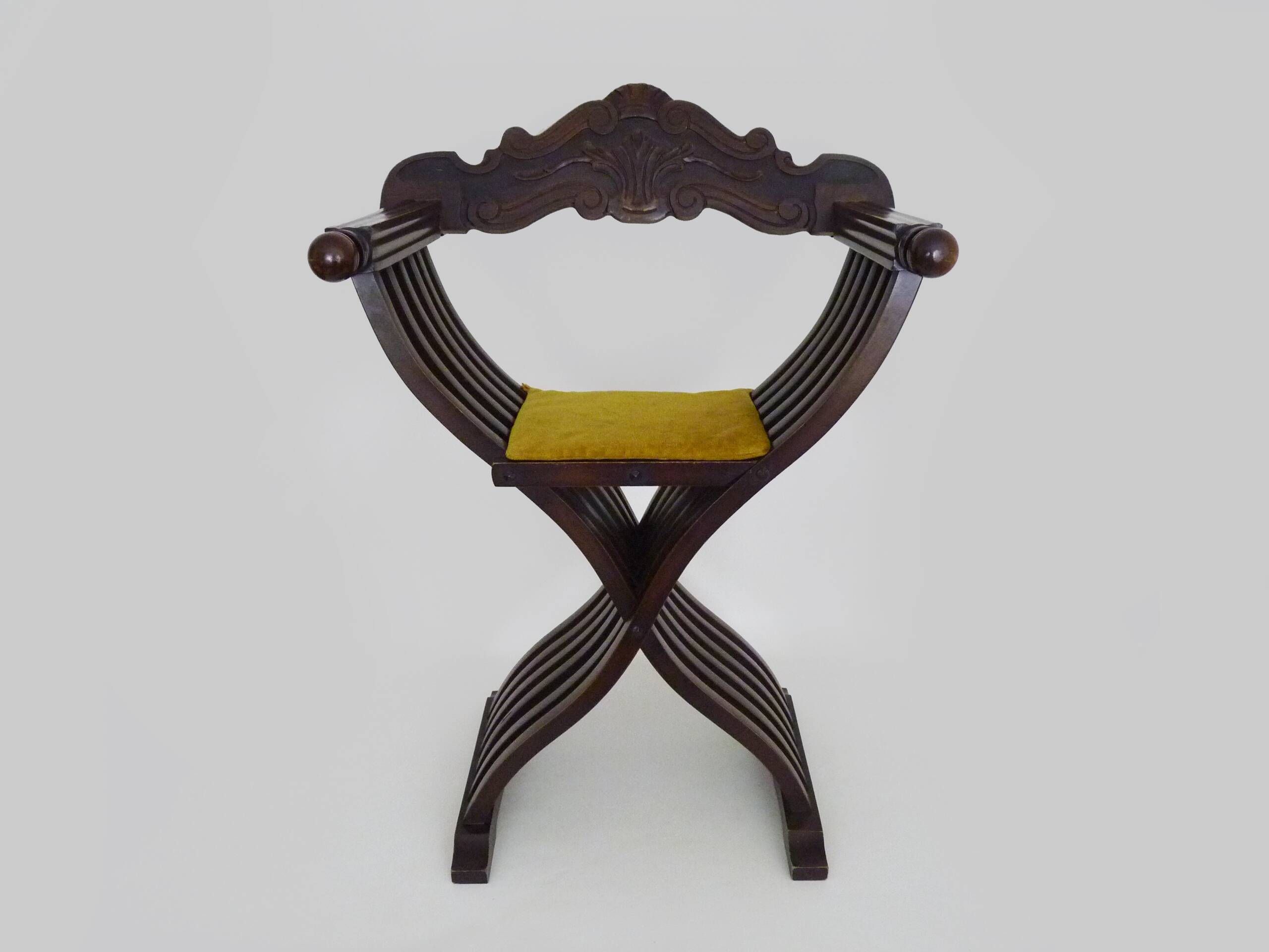 Vintage Savonarola chair in wood, Italy, 1950s