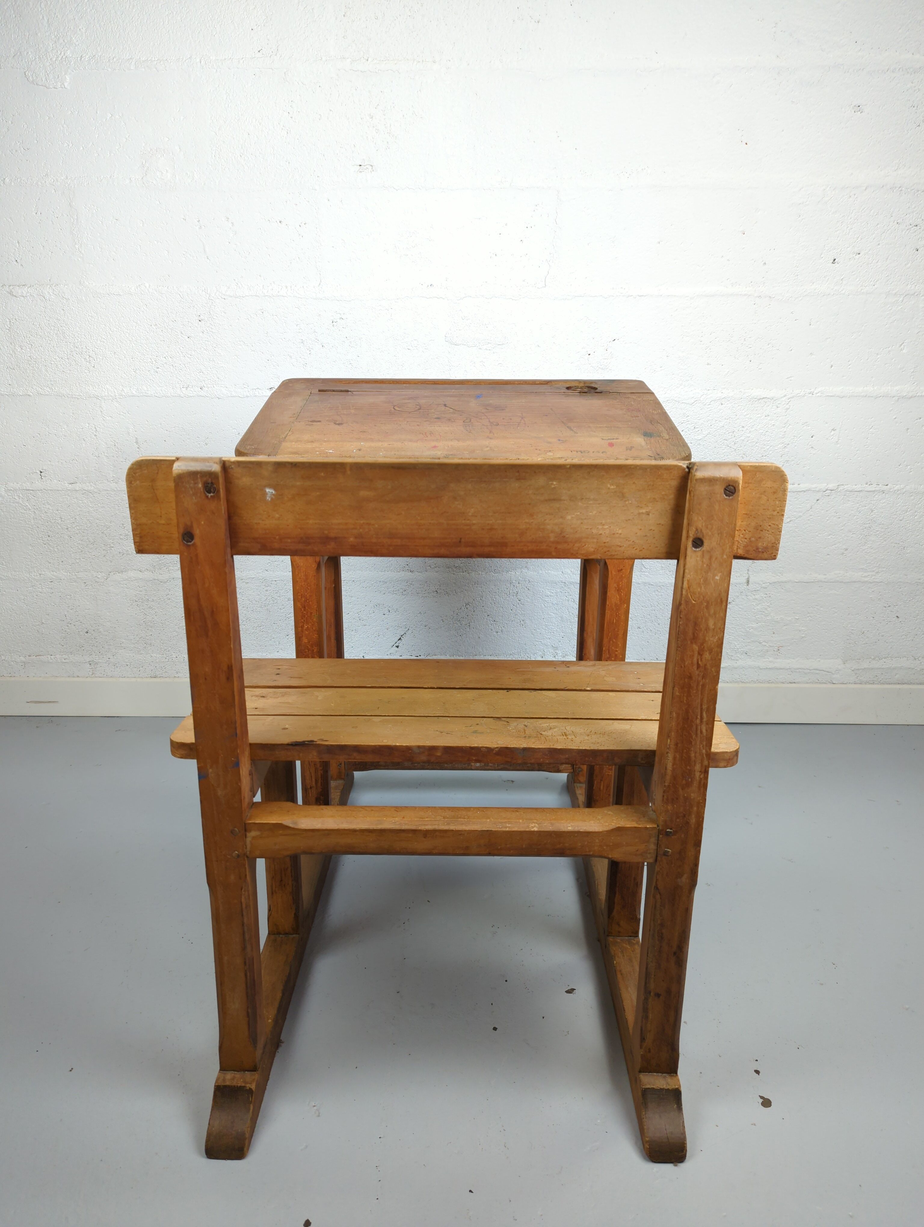 Pupitre écolier en bois