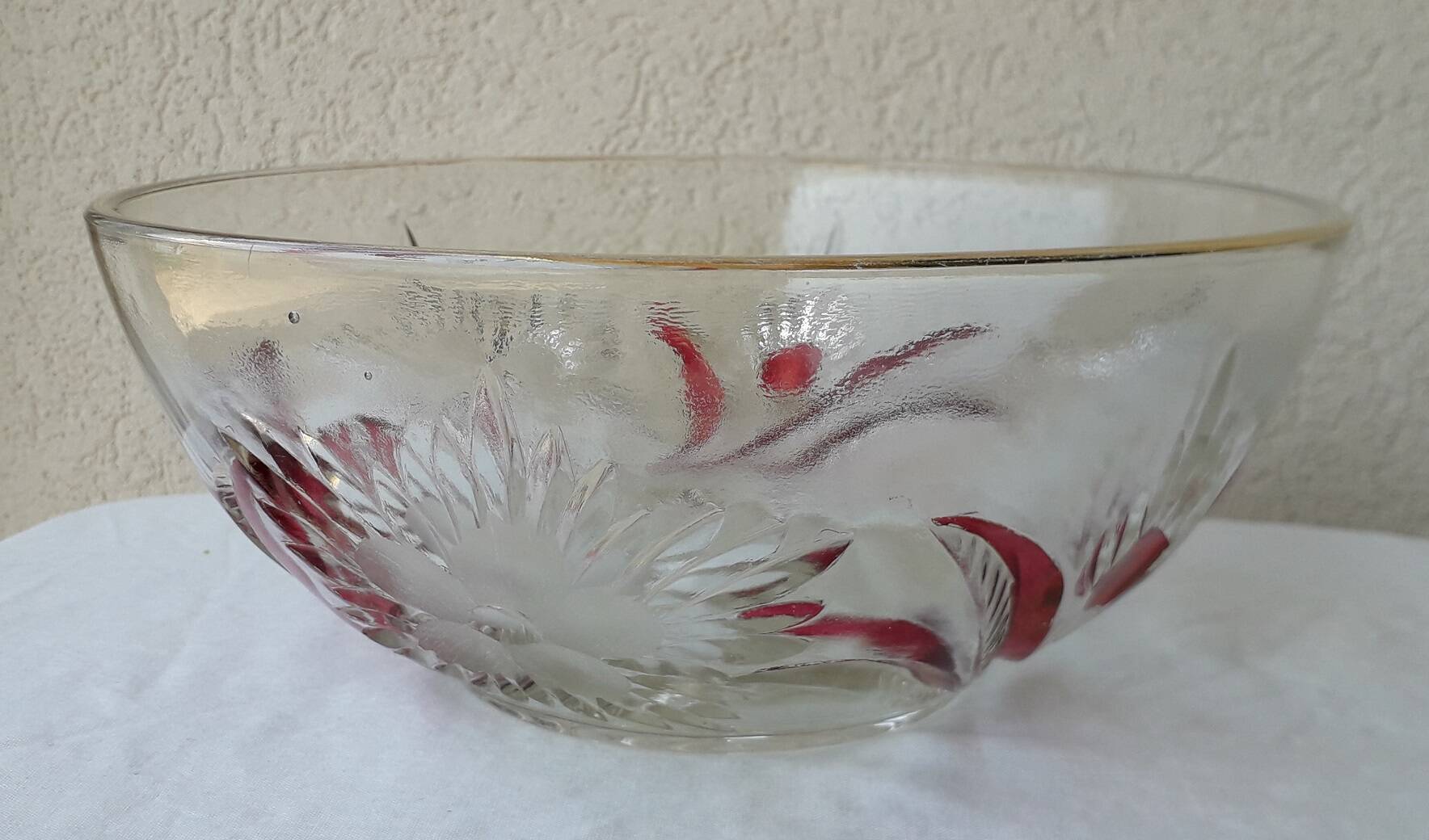 Glass or crystal salad bowl