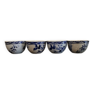 4 Old small tea bowls with blue monochrome decoration Creil and Montereau 1840 - 1895