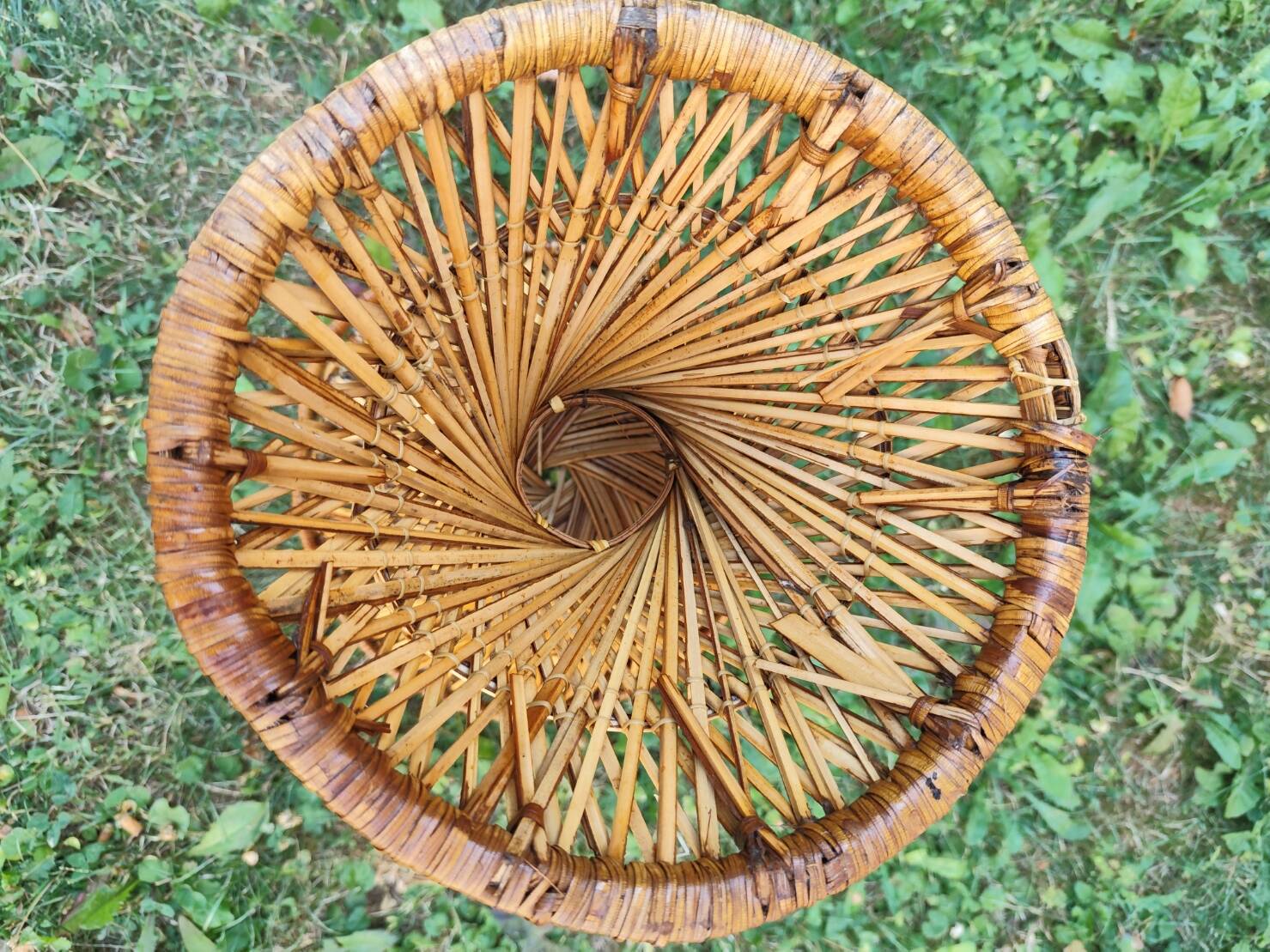 Porte plante rotin vintage