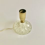 Pied de lampe en verre et laiton, années 1960
