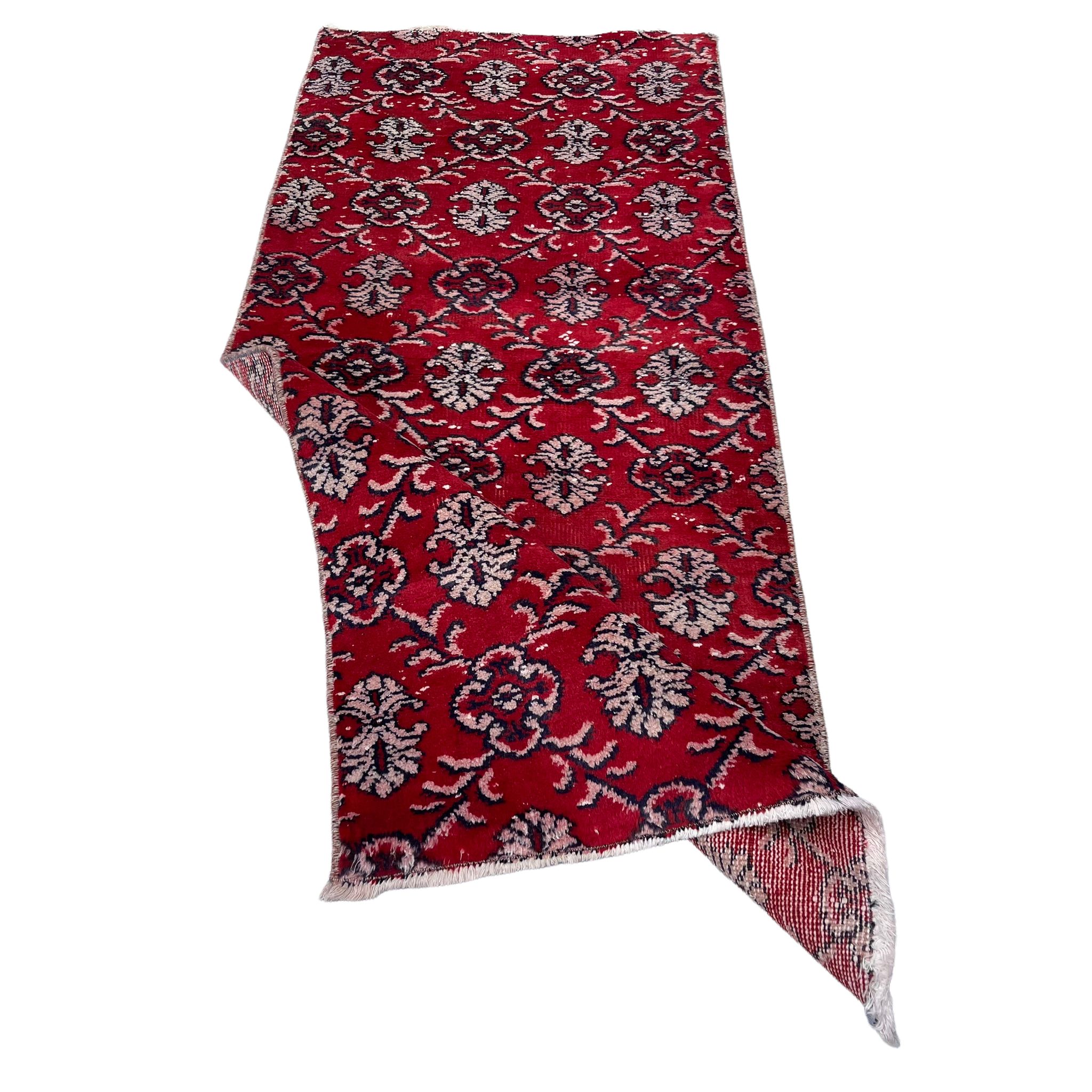 Turkish rug , 166 x 70 cm