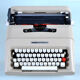 Machine a écrire Olivetti Lettera 35