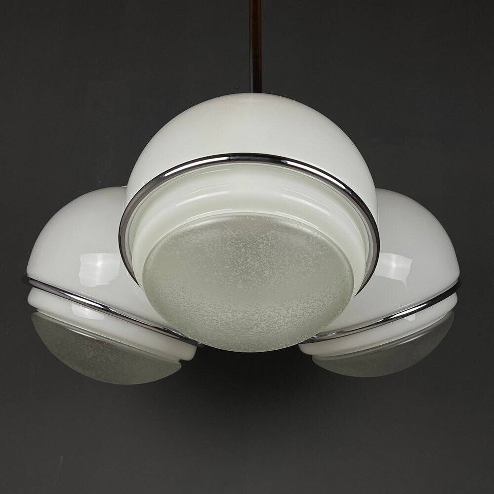 Large Italian globe pendant lamp by Gino Sarfatti, 1960s.