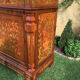 Commode en marqueterie de style restauration - XIXe