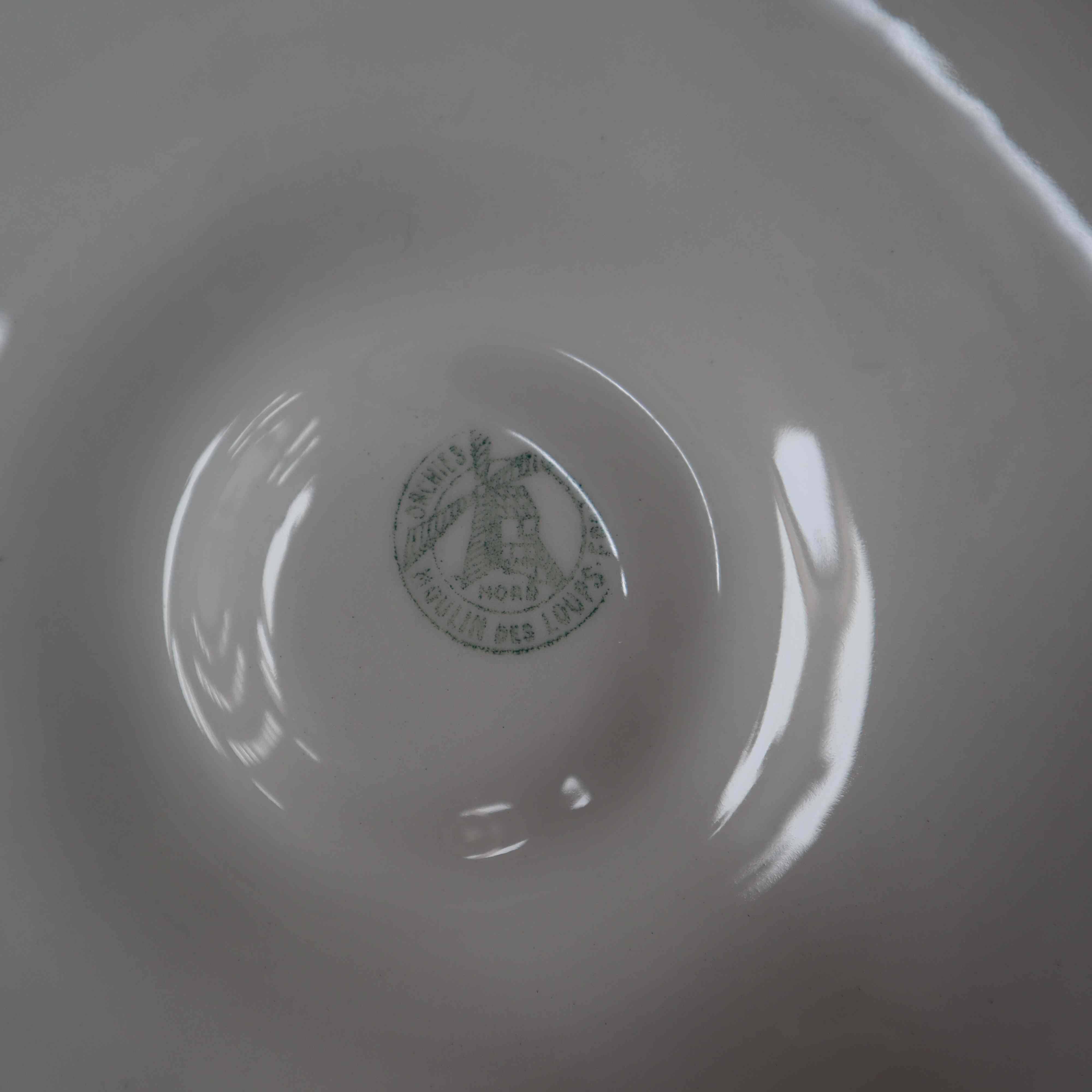 8 oyster plates Moulin des Loups Orchies