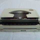 Typewriter Brother model 200