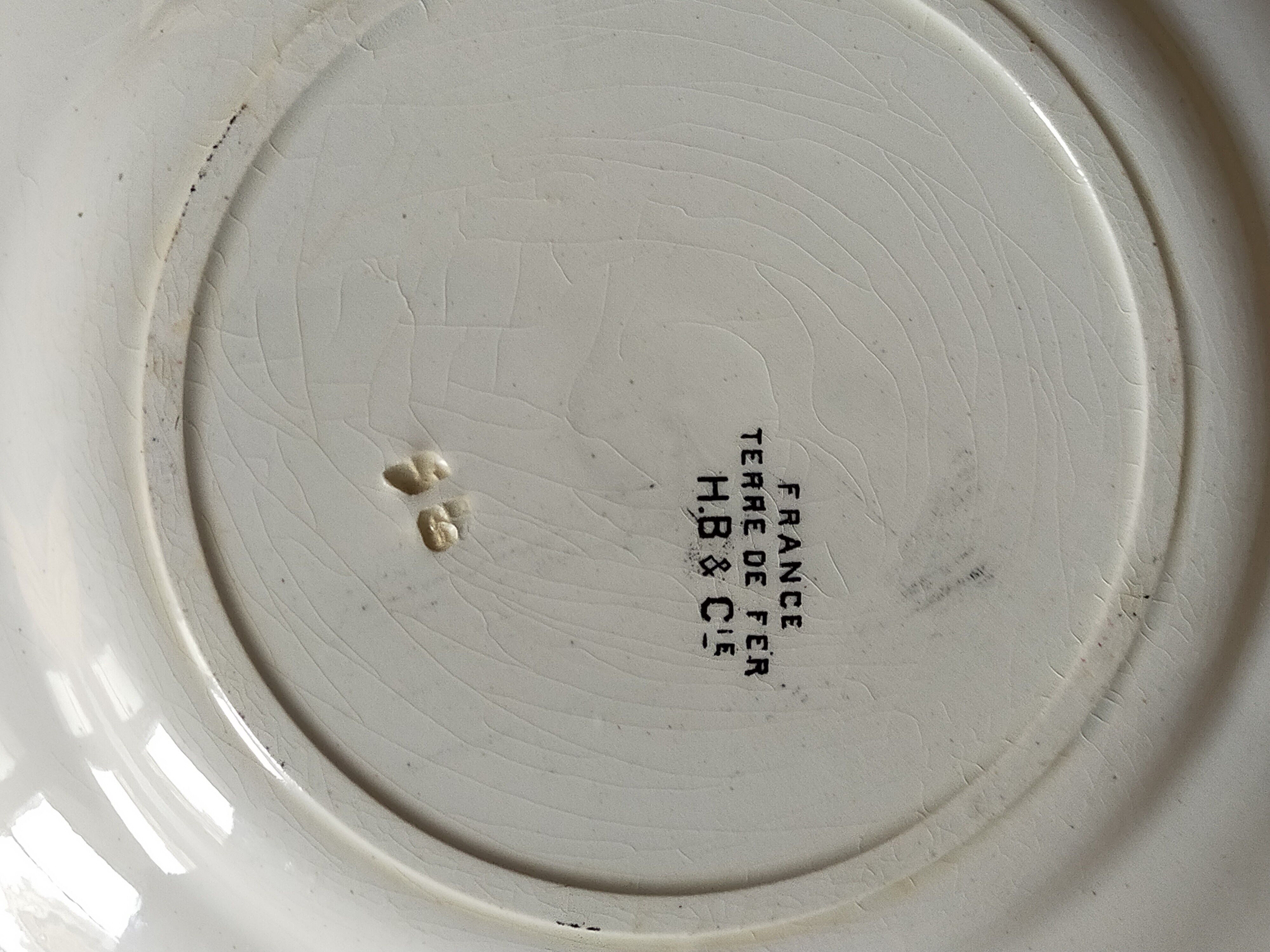 Six speaking dessert plates from Choisy-le-Roi