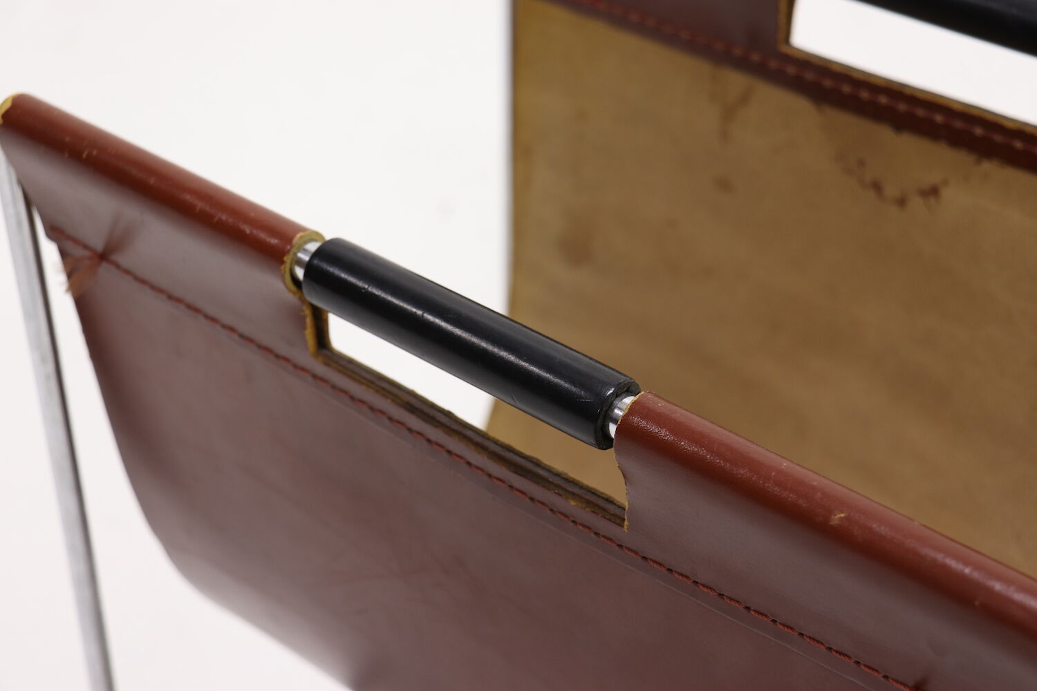 Magazine rack manufactured by Brabantia in the 1970
