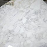 Vintage oval marble table published by Roche Bobois