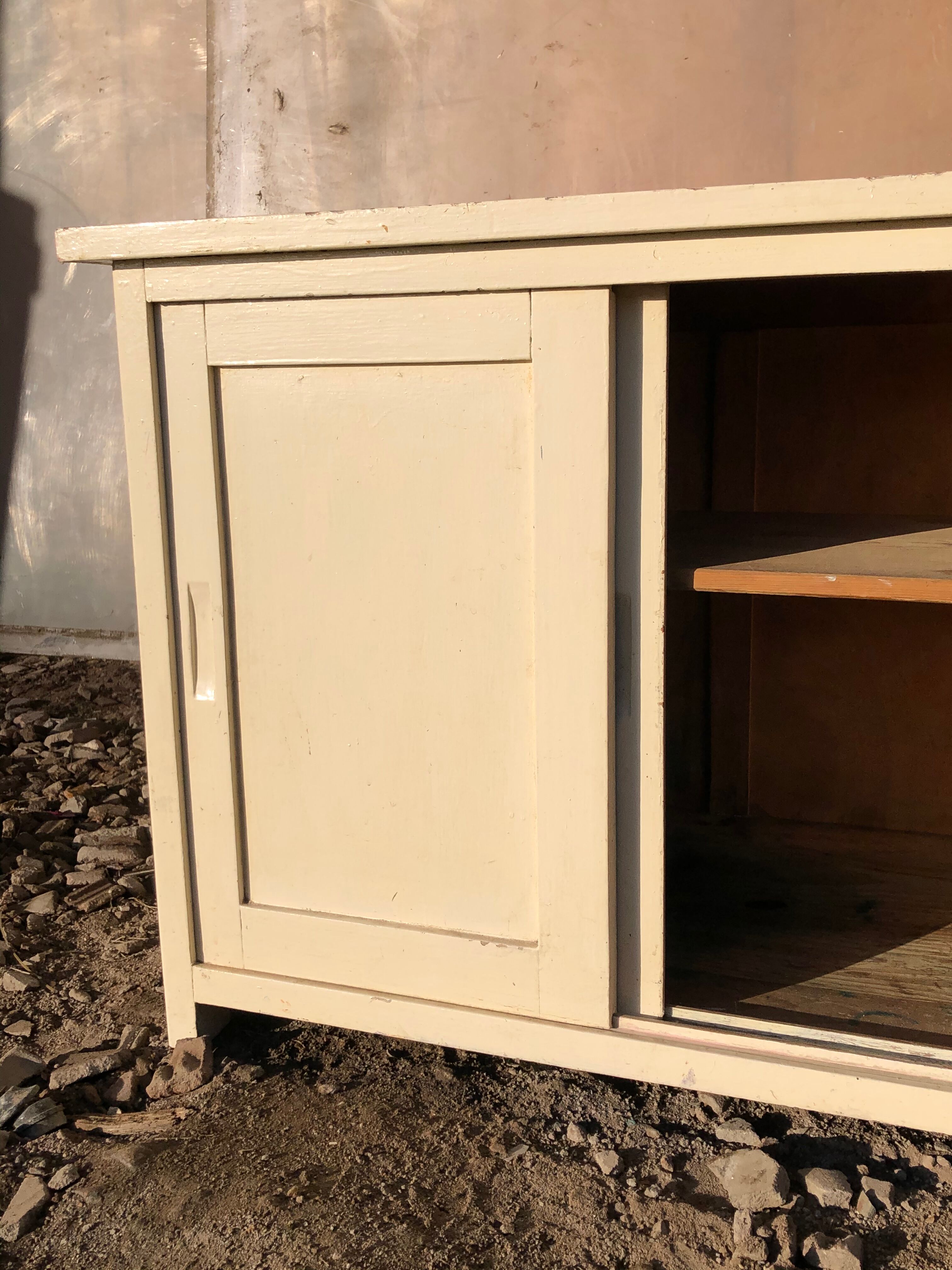 Small parisian buffet 1950