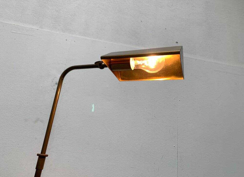 Vintage Hollywood Regency floor lamp in German brass by Florian Schulz.