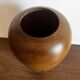 Vase en bois
