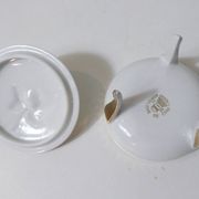 antique sweet jar in white and gold porcelain