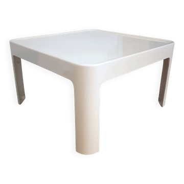 Fibreglass coffee table by Carlo Bartoli for Rossi Di Albizzate 1960s