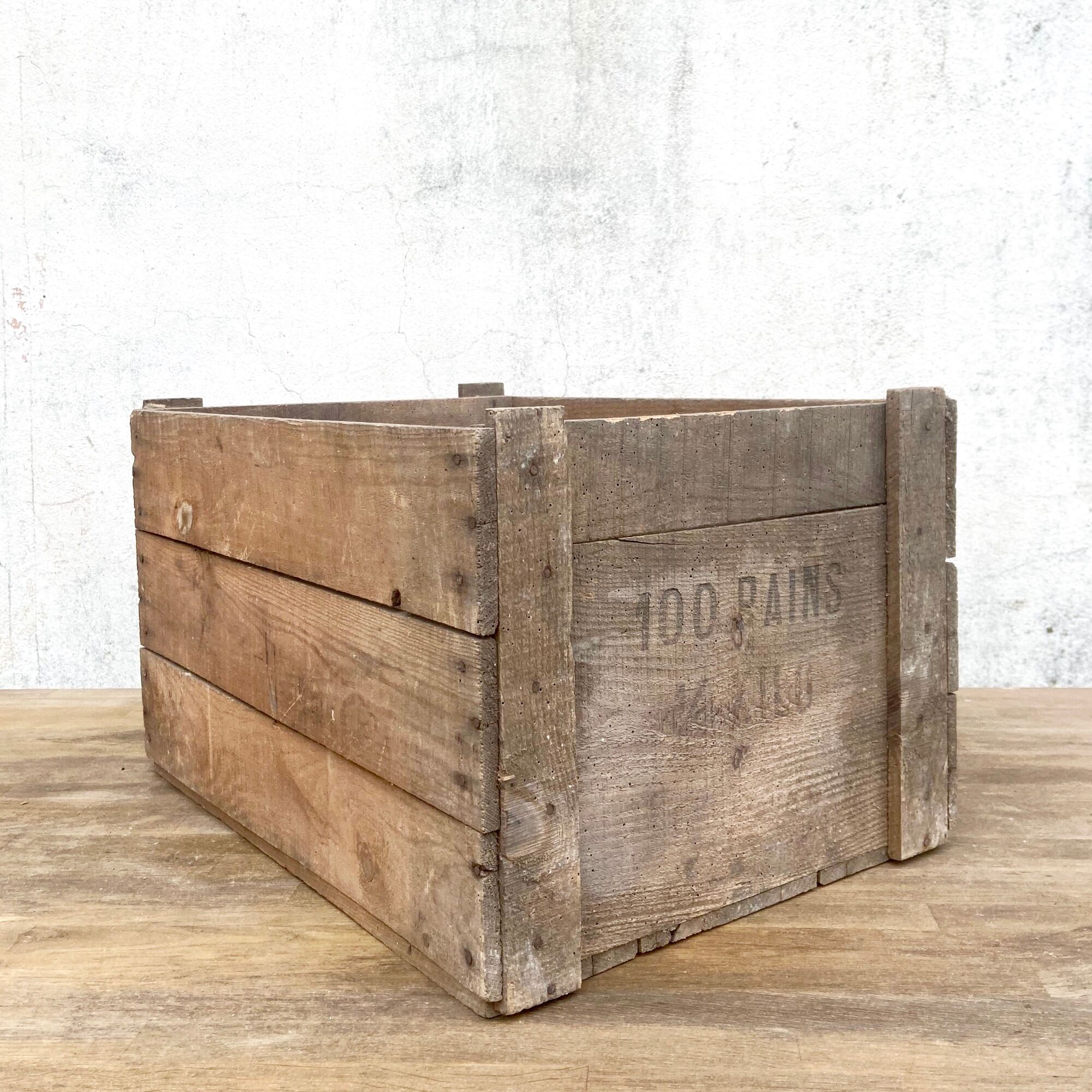 Box Locker Vintage wooden box - marking: 100 loaves 1/2 kilo
