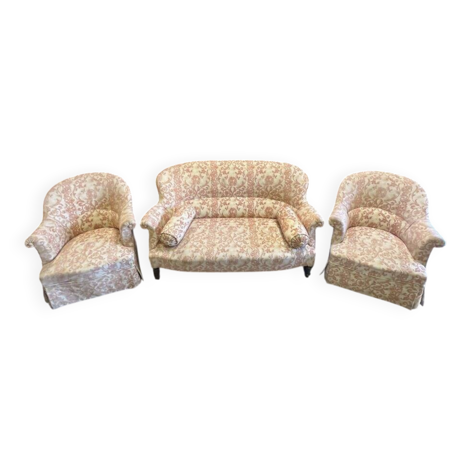 Salon Crapaud ancien de 3 pièces recouvert d’un beau velours, canapé et fauteuils