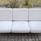 Knoll Antimott Sofa walnut