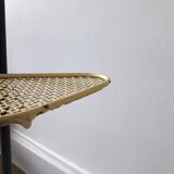 Floor lamp / magazine holder