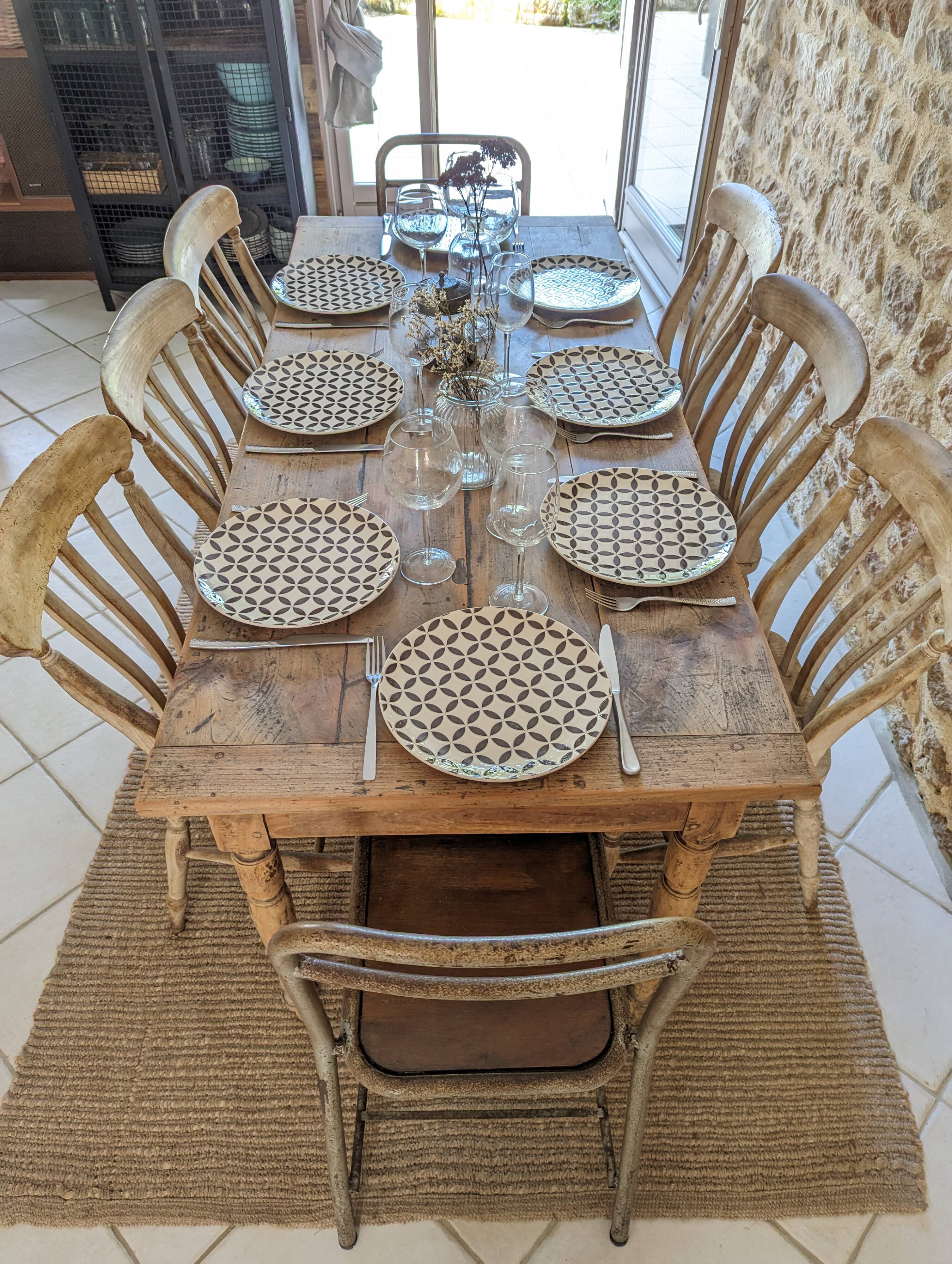 Farmhouse table