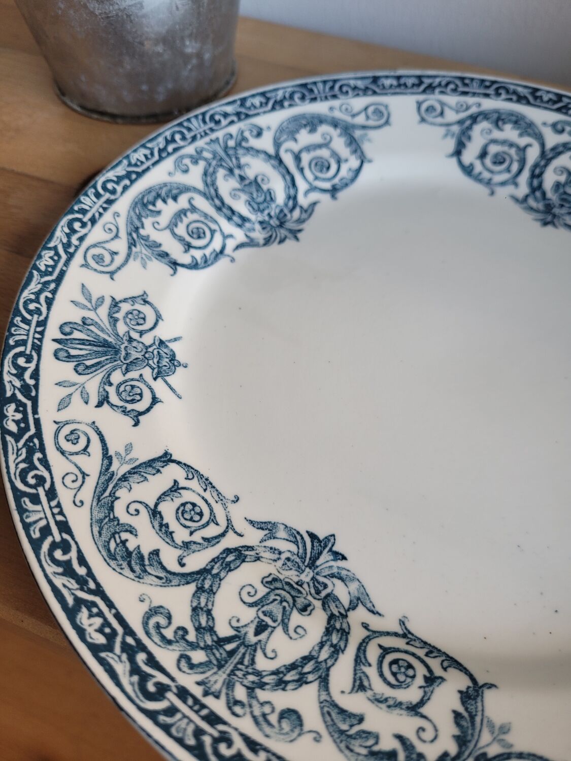 Assiette plate Terre de Fer Marie Louise