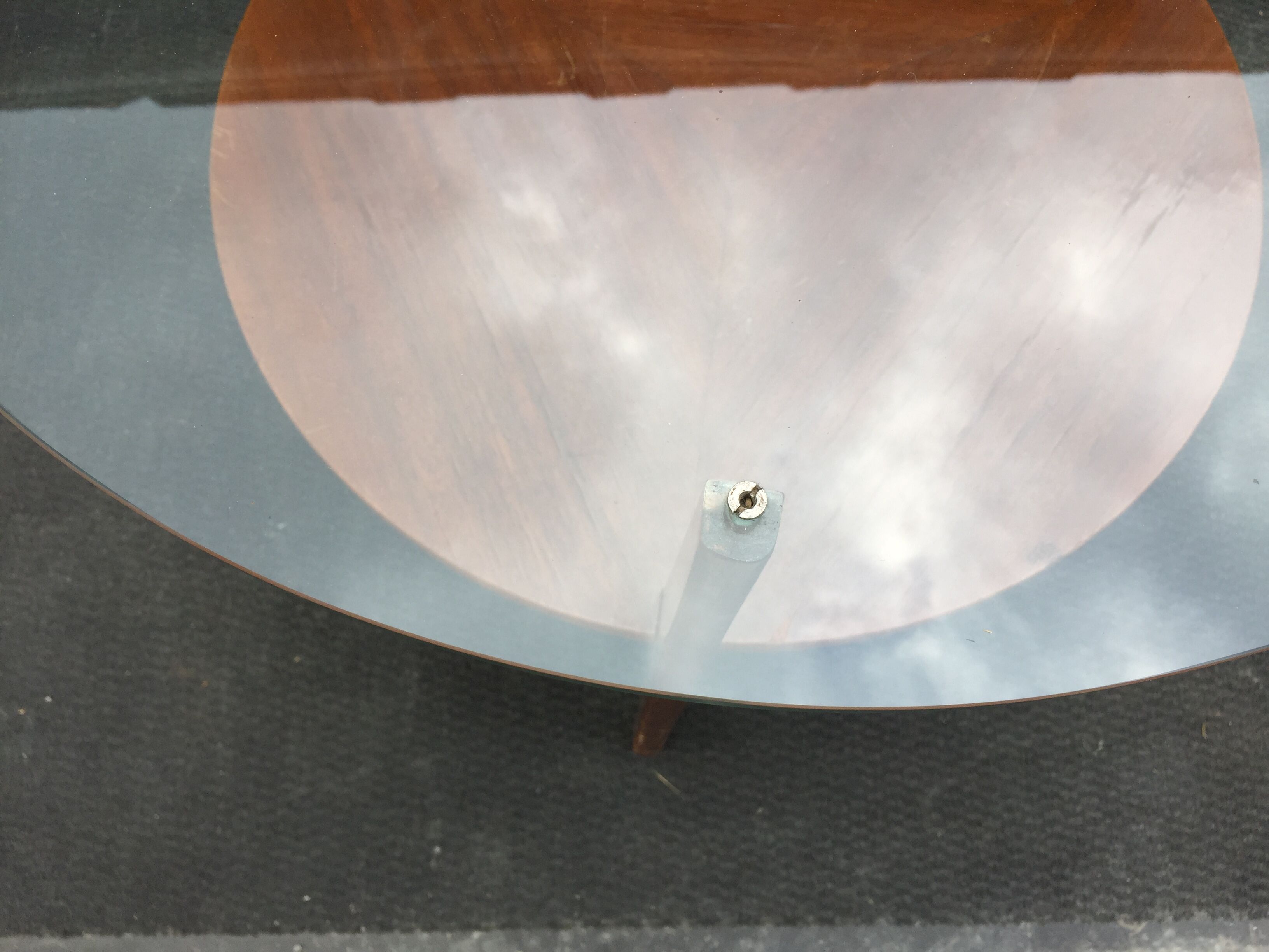 Vintage coffee table round compass legs top in glass and teak wood
