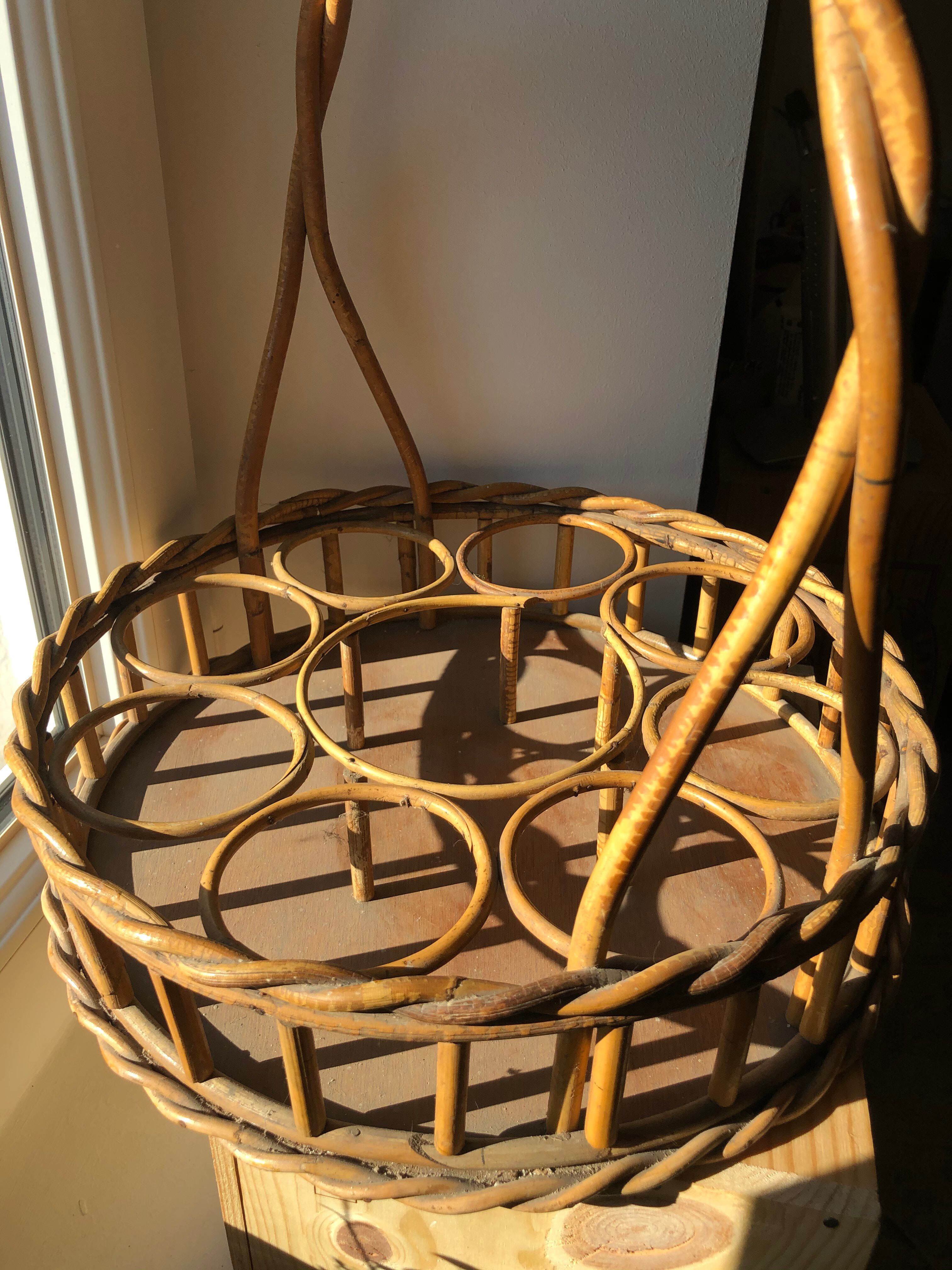Panier vintage porte bouteille en osier rotin
