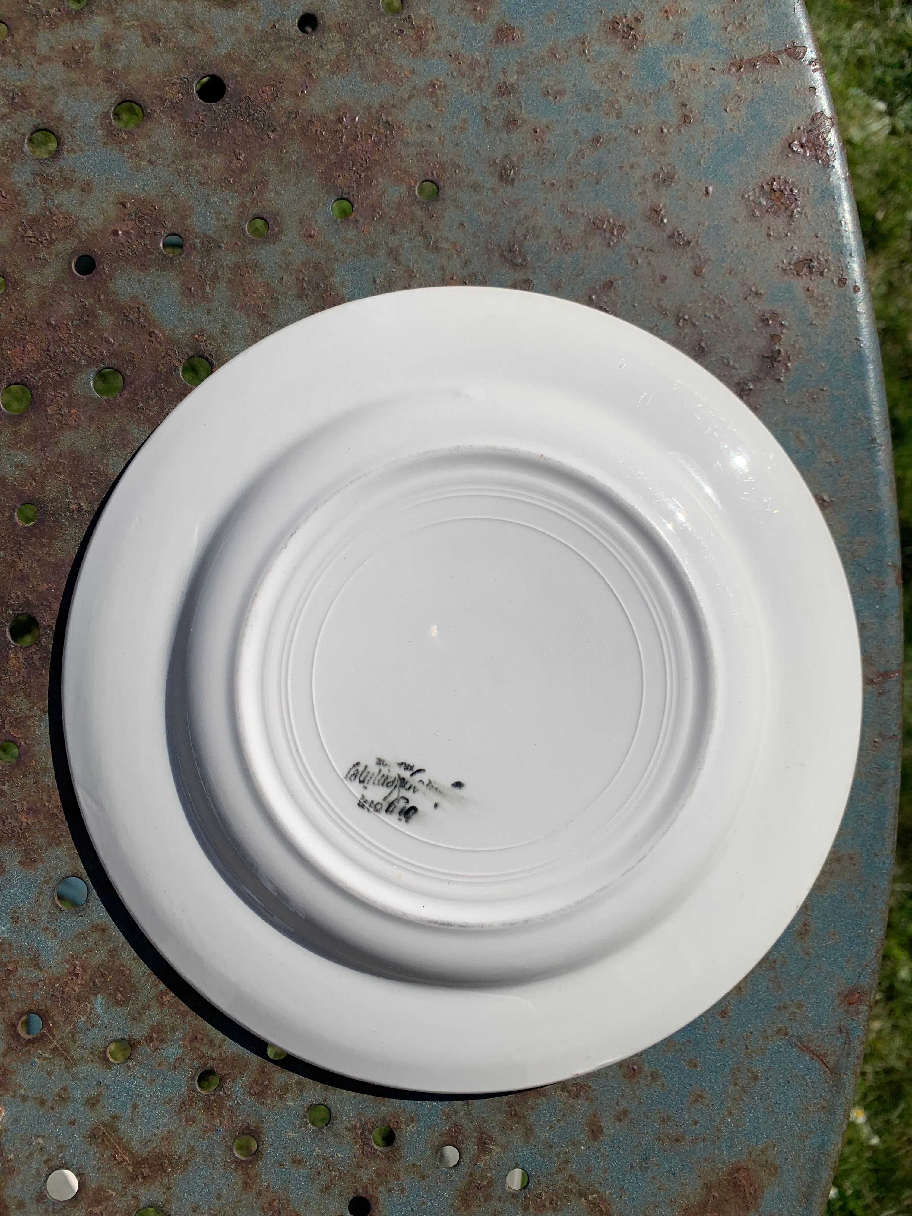 8 plates 4 flat and 4 small dark green Digoin sarreguemines vintage