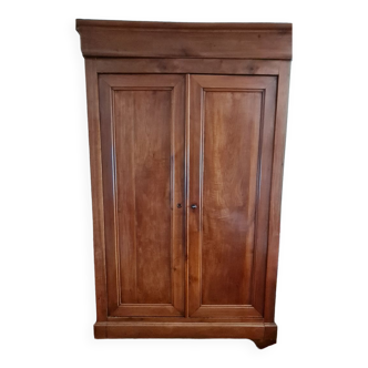 Louis Philippe wardrobe
