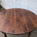 Round table