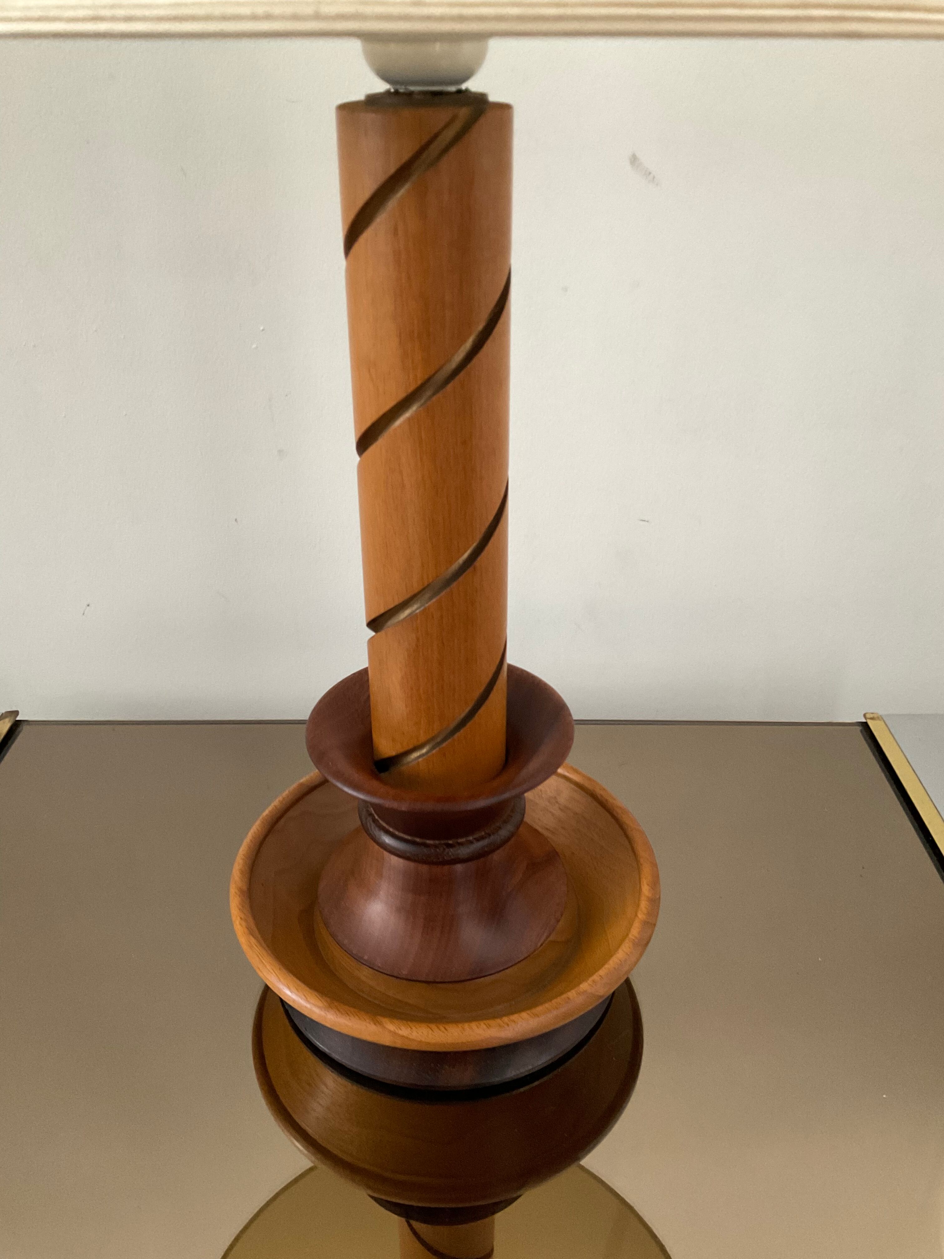 Lampe vintage en bois années 60-70