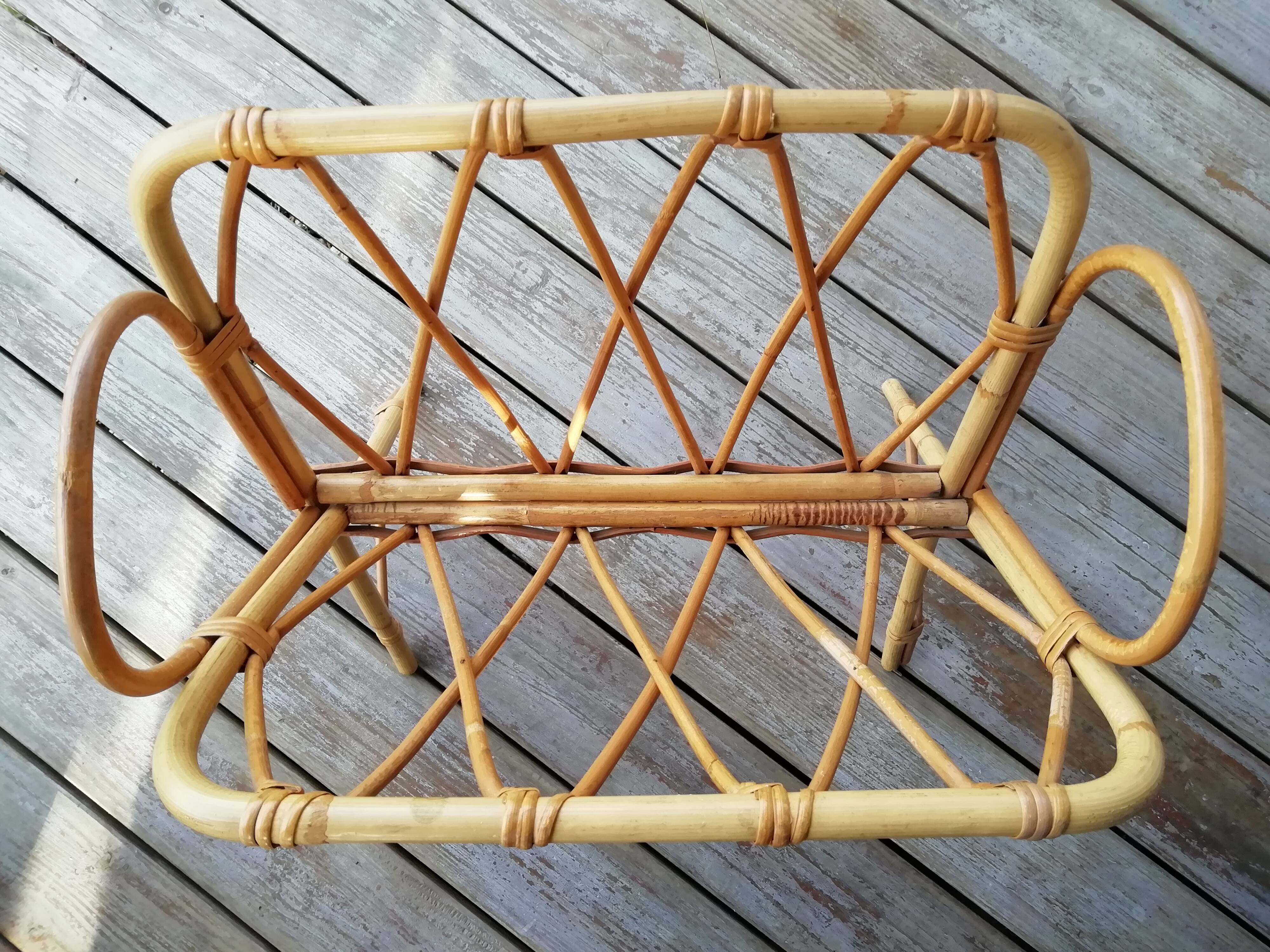 Rattan magazine holder