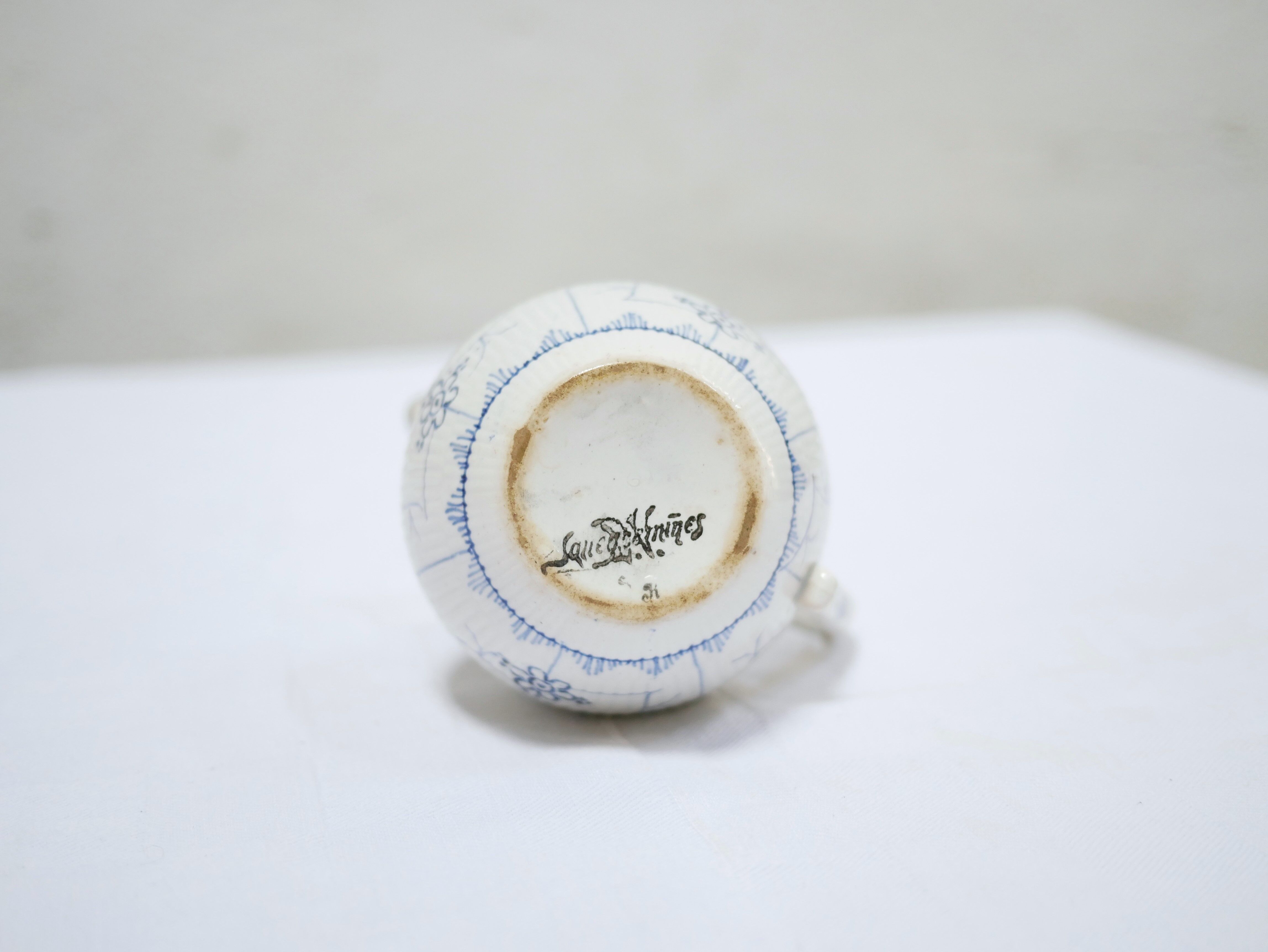 Pot à lait vintage en céramique par la manufacture Sarreguemines