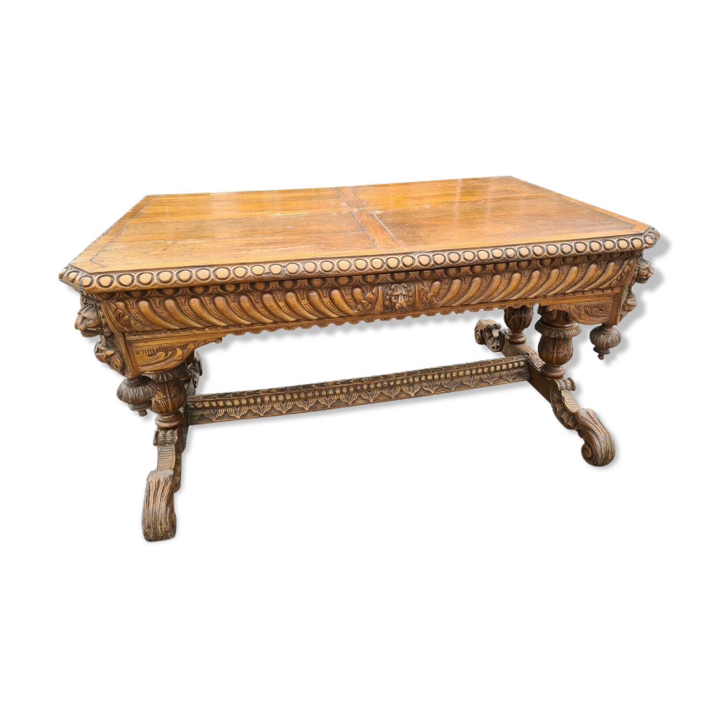 Bureau style renaissance en chêne