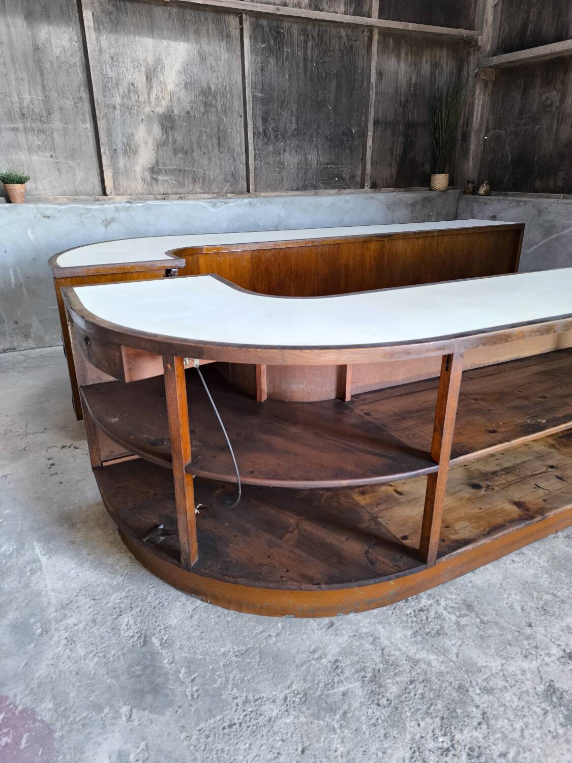 Ensemble de 2 comptoirs de magasin 1950