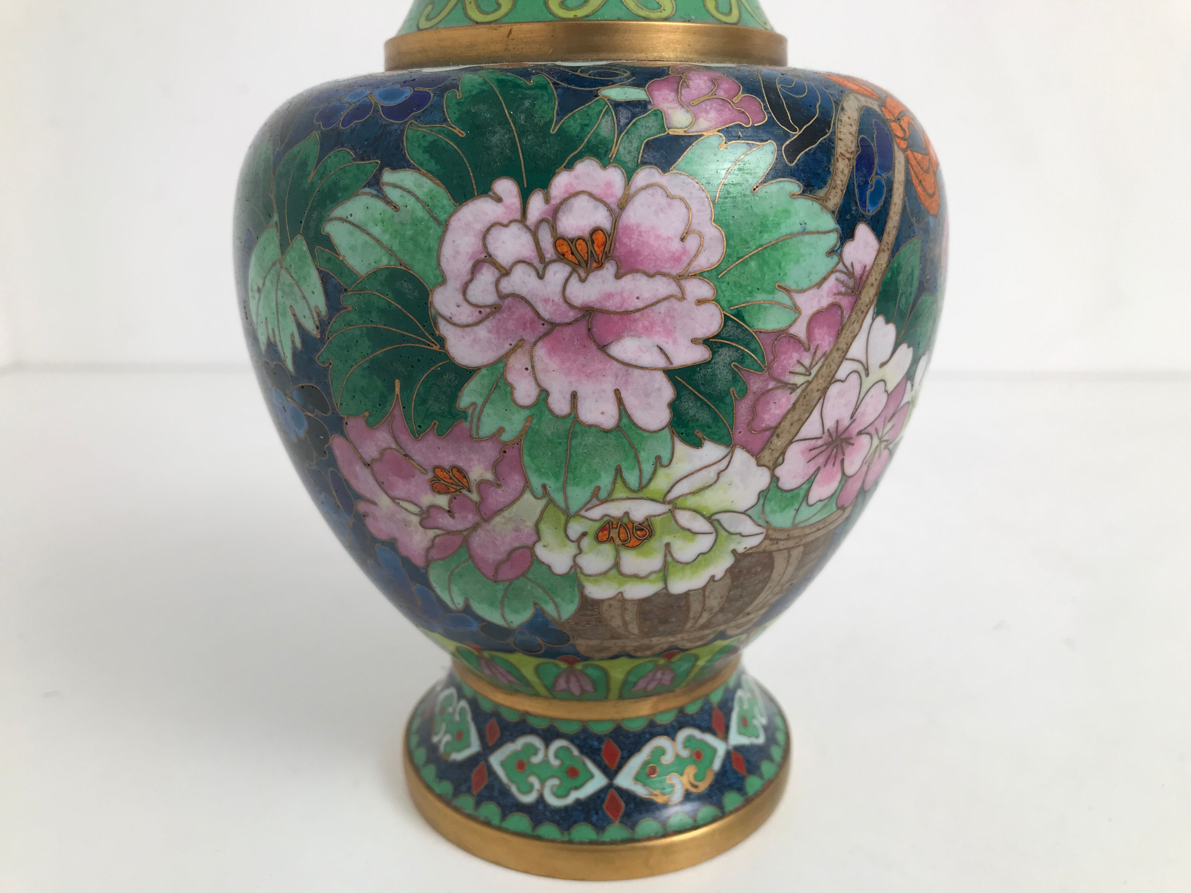 Ceramic vase with vintage pattern