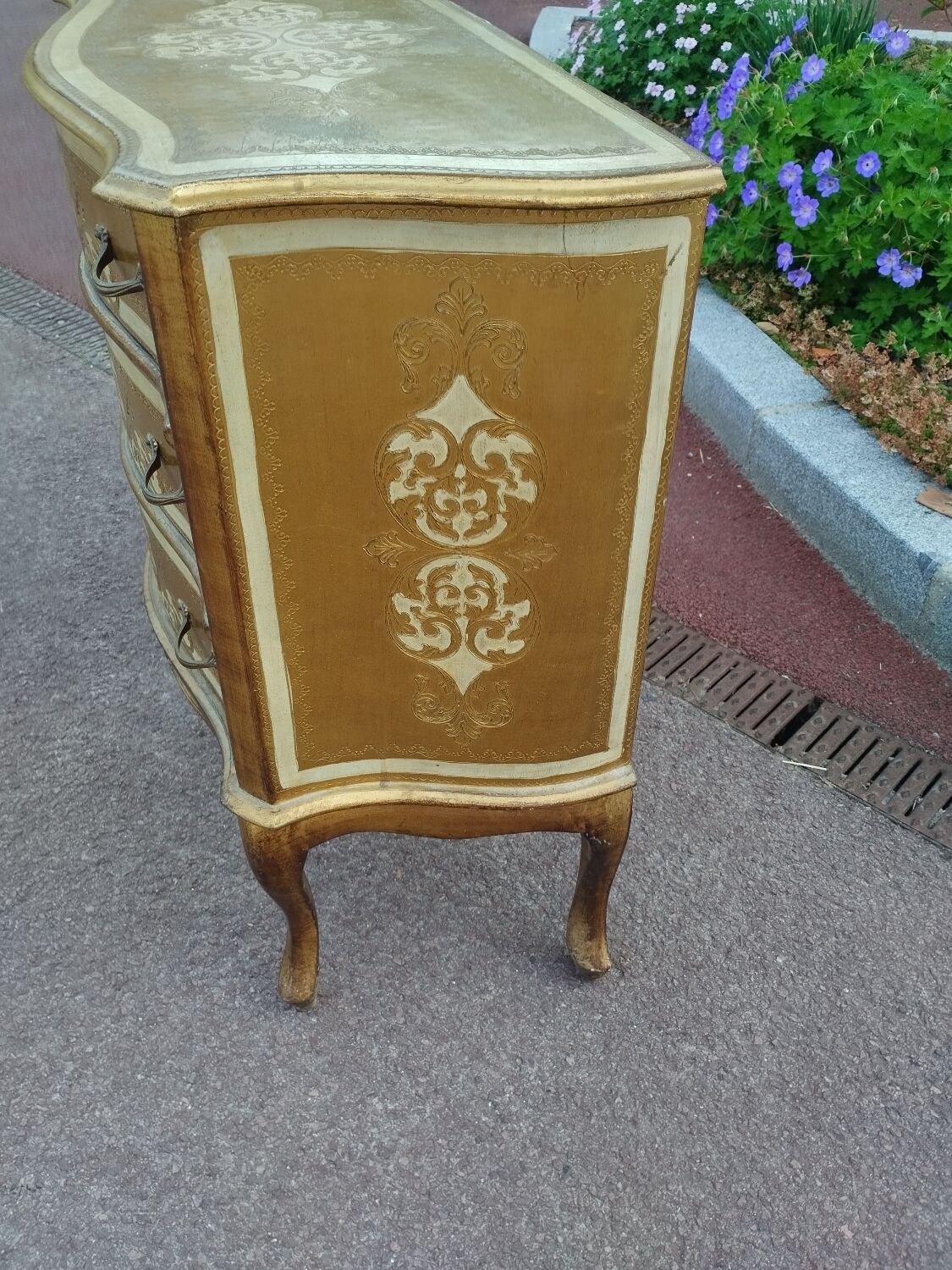 Vintage Venetian commode