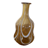 Glass vase