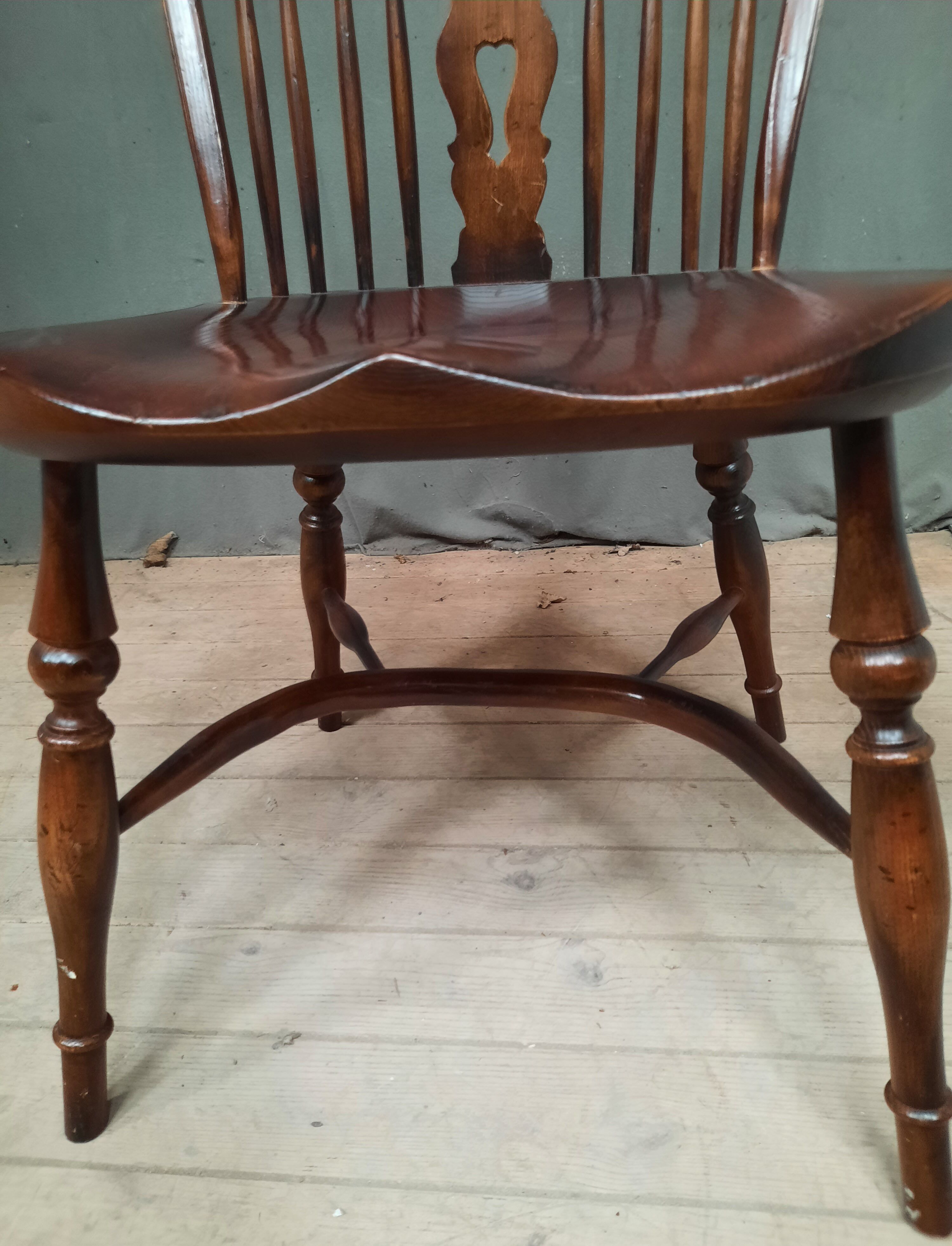 Series of 6 American chairs