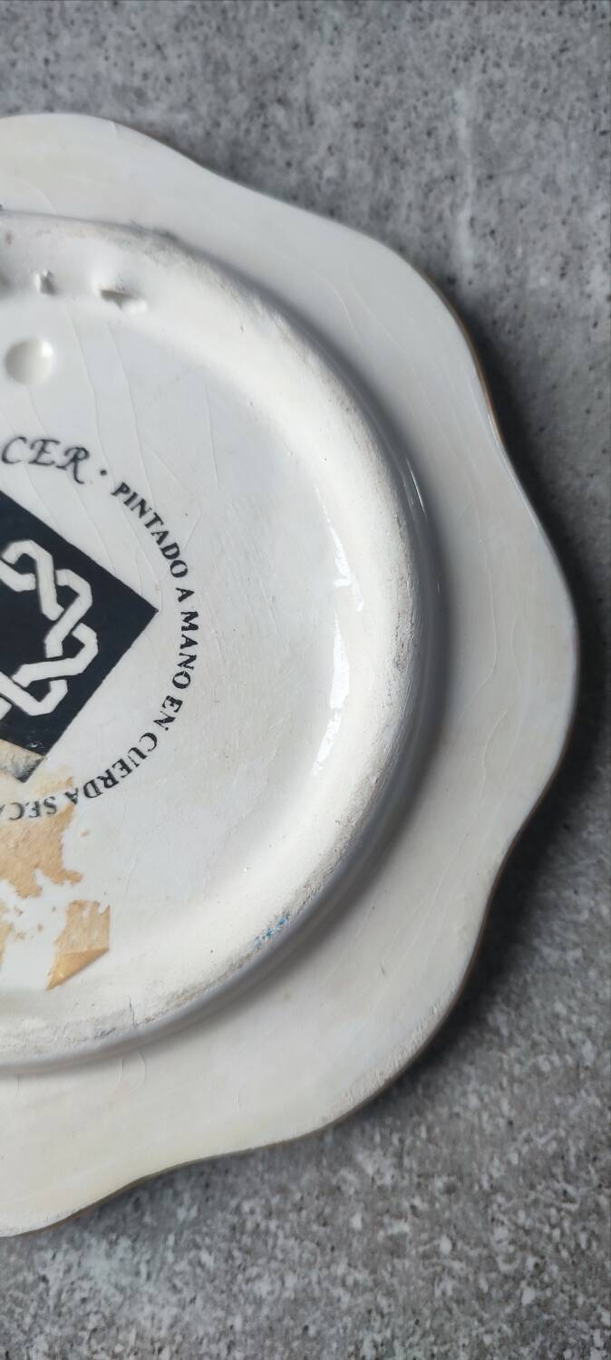 ARTECER Cuerda Seca trivet, 18 carat gold